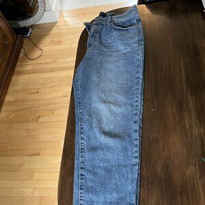 Banana Republic Mom Jean (31")